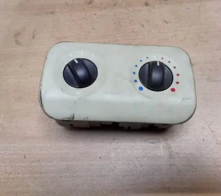 Mercedes-Benz Vito Viano W639 Climate control unit A6398300685