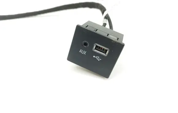 Maserati Ghibli USB socket connector 61571C0135