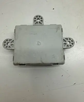 Volvo V40 Door control unit/module 31394043 AV6N14C237BB AV6N14C108AE