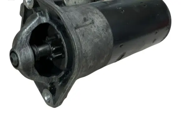 Volvo V70 Starter motor 001109264 30797799