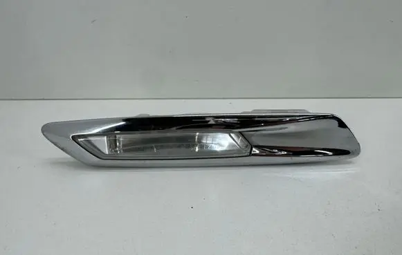 BMW 5 F10 F11 Front fender indicator light 7154167