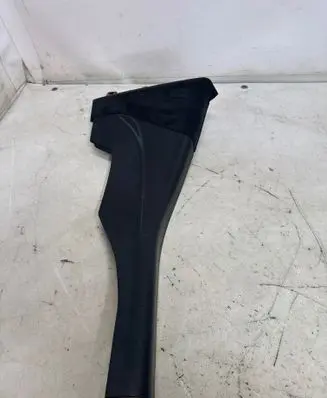 Maserati Ghibli (D) pillar trim (bottom) 670010908 M1579428 06700194280