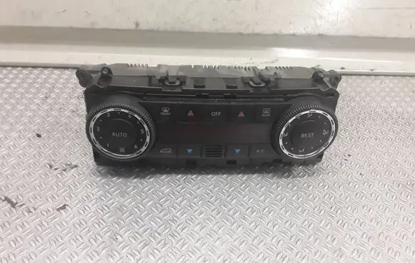 Mercedes-Benz B W245 Climate control unit A1698301885 69840004 0705241C