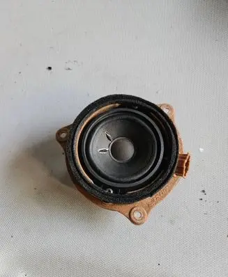 Audi A6 S6 C6 4F Front door speaker 4F0035411A 426021