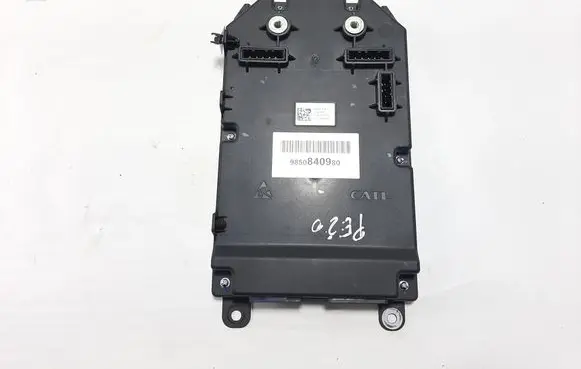 Peugeot 208 II Other devices 9850840980