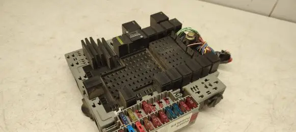 Volvo V70 Fuse box set 8645411