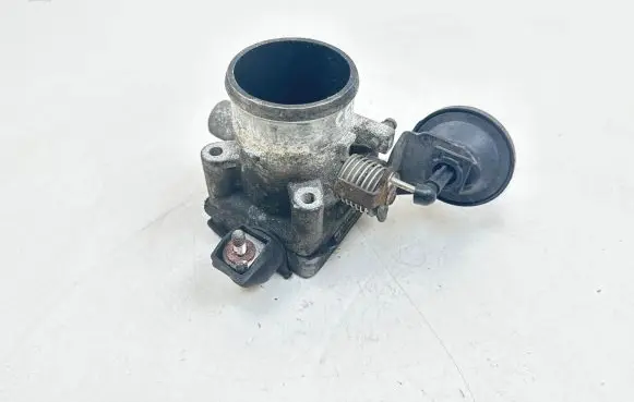 KIA Ceed Throttle valve 367102A300