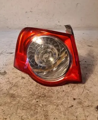 Volkswagen PASSAT B6 Rear/tail lights ZSB3C5945095C