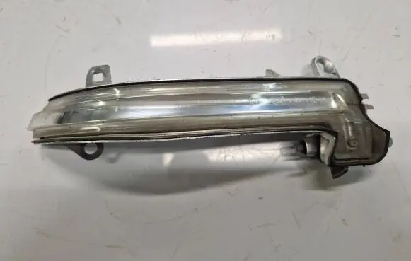 BMW X1 E84 Mirror indicator light 7280772