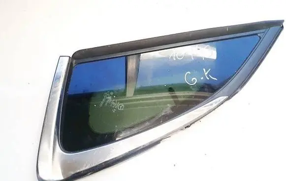 Mazda CX-30 Rear side window as3