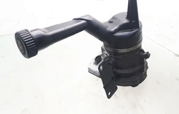 Peugeot 308 Power steering pump 0970085005094 9684979180 A0015321