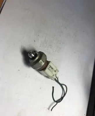Mitsubishi Lancer Air conditioning (A/C) pressure sensor 