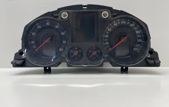 Volkswagen PASSAT B6 Speedometer (instrument cluster) 3C0920871D