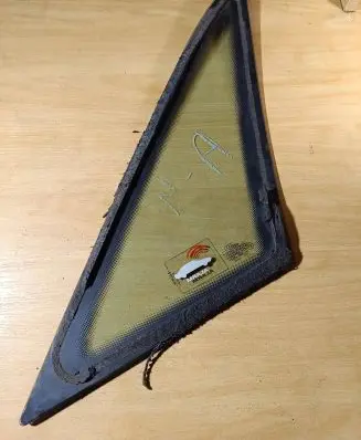 Audi A4 S4 B5 8D Rear side window 443010112Q