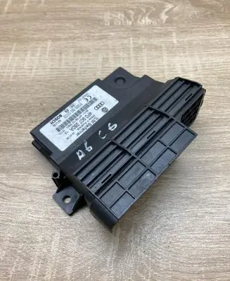 Audi A6 S6 C6 4F Power management control unit 4F0907280A F005S00102
