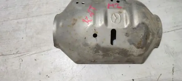 Mazda 2 Heat shield in engine bay 
