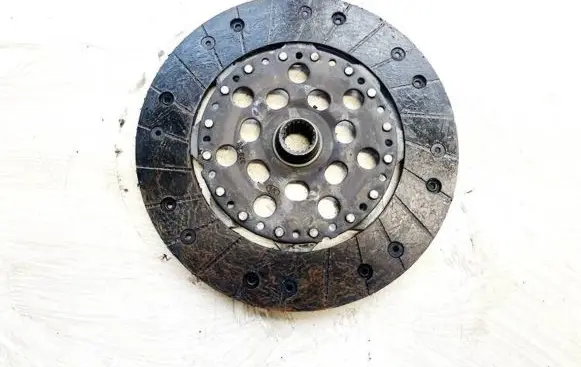 Mitsubishi Carisma Clutch pressure plate 