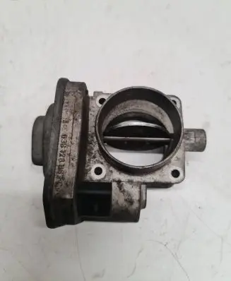 Volkswagen Golf V Throttle valve 038128063C