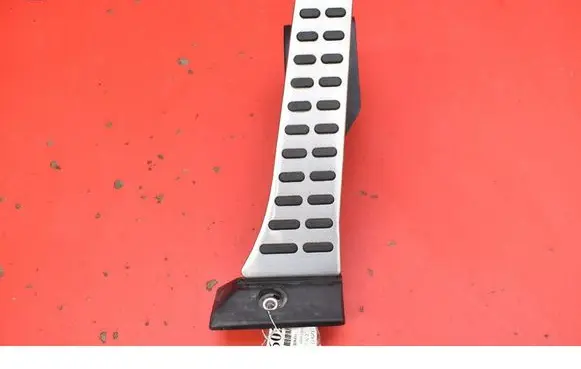 Hyundai Genesis Accelerator throttle pedal 32700XXXXX