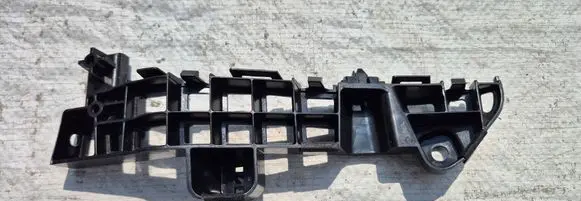 Suzuki Vitara (LY) Front bumper mounting bracket 7173154P0