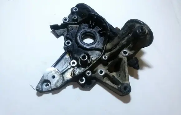 Mitsubishi Carisma Oil pump 4g9s4