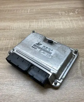 Ford Galaxy Engine control unit/module ECU 038906019LR 0281011143