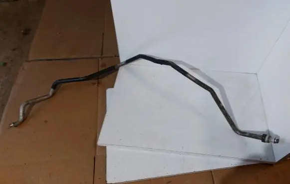 Air conditioning (A/C) pipe/hose