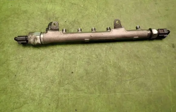 Skoda Fabia Mk2 (5J) Fuel main line pipe
