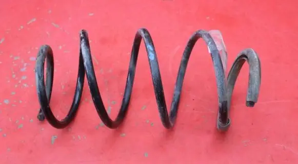 Renault Megane III Front coil spring