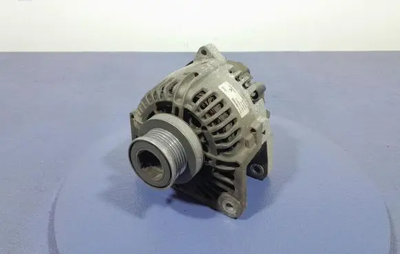 Renault Scenic II - Grand scenic II Generator/alternator 7711497095