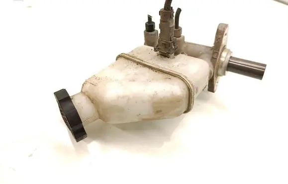 KIA Sorento Master brake cylinder 222406