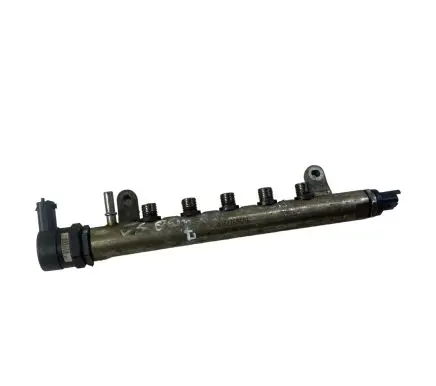 Citroen C5 Fuel main line pipe 9656917280 9654748880