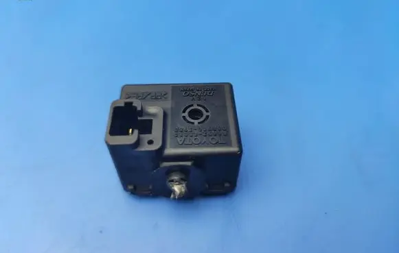 Lexus IS 220D-250-350 Sensor 8665248010 0689003980