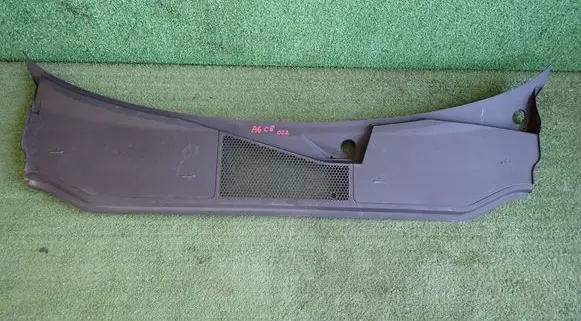 Audi A6 S6 C8 4K Wiper trim 4K1819403