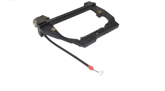BMW 5 E39 Rear door exterior handle/bracket 51228236646 8236646