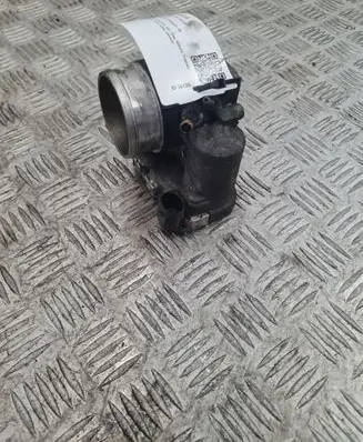 Volkswagen Sharan Throttle valve 06A133062E