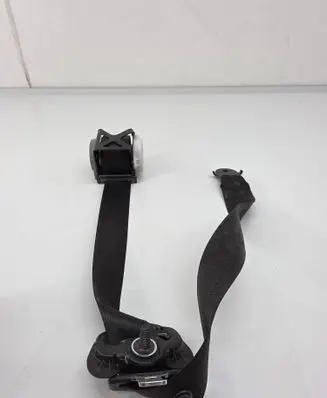 BMW X6 E71 Front seatbelt 716104109