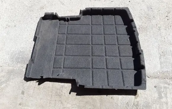 BMW 5 E60 E61 Trunk/boot floor carpet liner 7050373