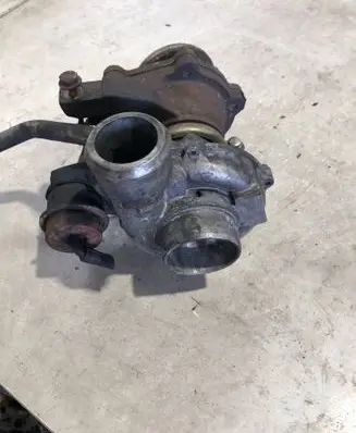 Mercedes-Benz Vito Viano W639 Turbo A6460960299