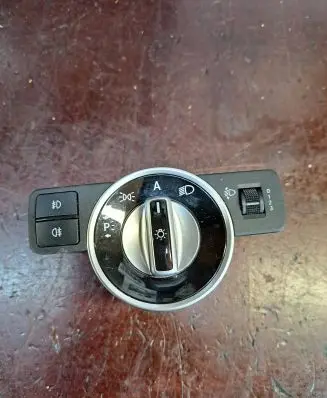 Mercedes-Benz C W204 Light switch A2049058002 10022410