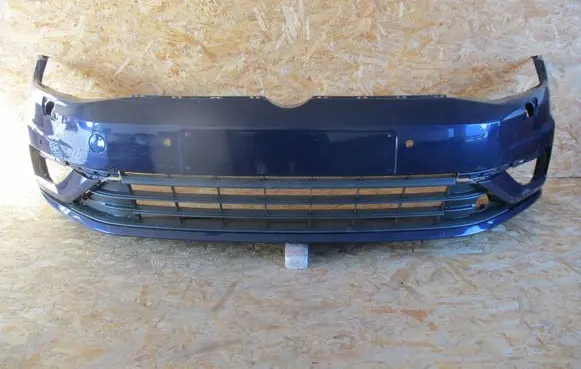 Volkswagen Golf VII Front bumper 5G0807221FL