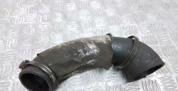 Volvo V70 Intercooler hose/pipe