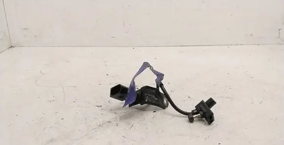 BMW 3 E46 Crankshaft position sensor 0281002