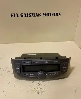 Toyota Avensis T250 Climate control unit 55902-05050