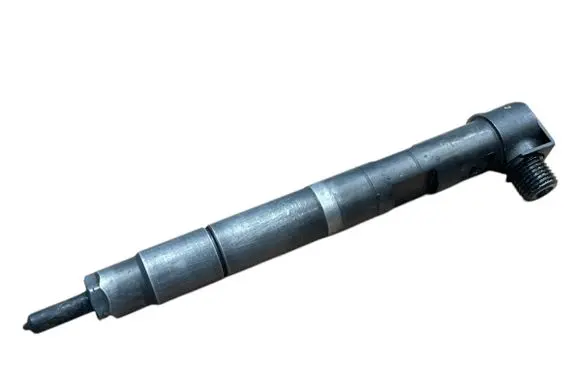 Mercedes-Benz C W204 Fuel injector A6510702887