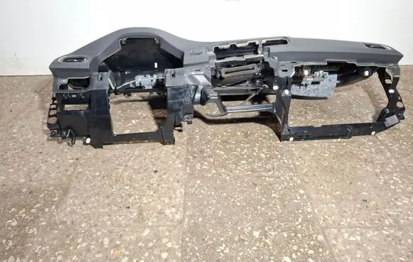 Volvo V60 Dashboard 30791701 616289100 28227917