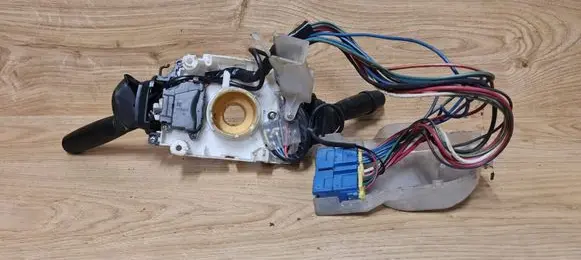 Mazda Xedos 9 Wiper turn signal indicator stalk/switch 175018