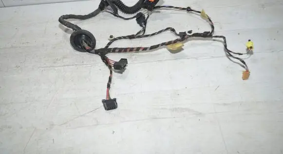 Skoda Fabia Mk3 (NJ) Front door wiring loom 6V0971120CD
