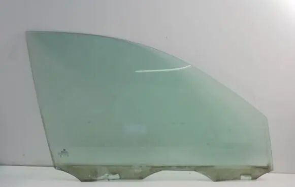 Skoda Fabia Mk1 (6Y) Front door window glass four-door 