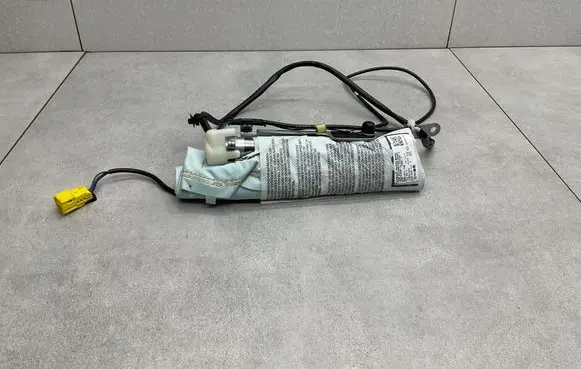 Audi Q3 8U Seat airbag 8U0880241D